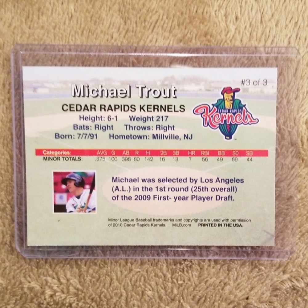 Mike Trout 2010 Rising Alumni Card - Picture 2 of 2